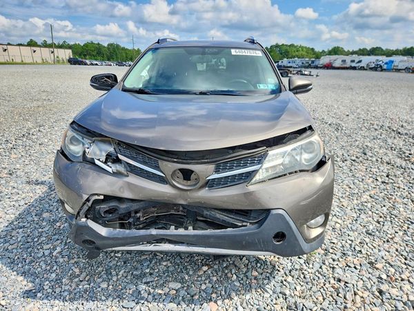 2015 TOYOTA RAV4