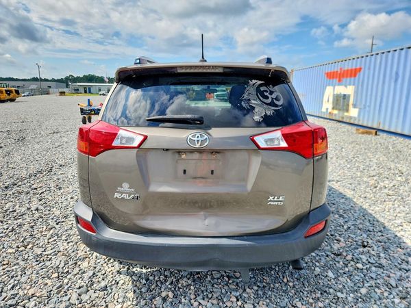 2015 TOYOTA RAV4