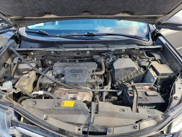 2015 TOYOTA RAV4