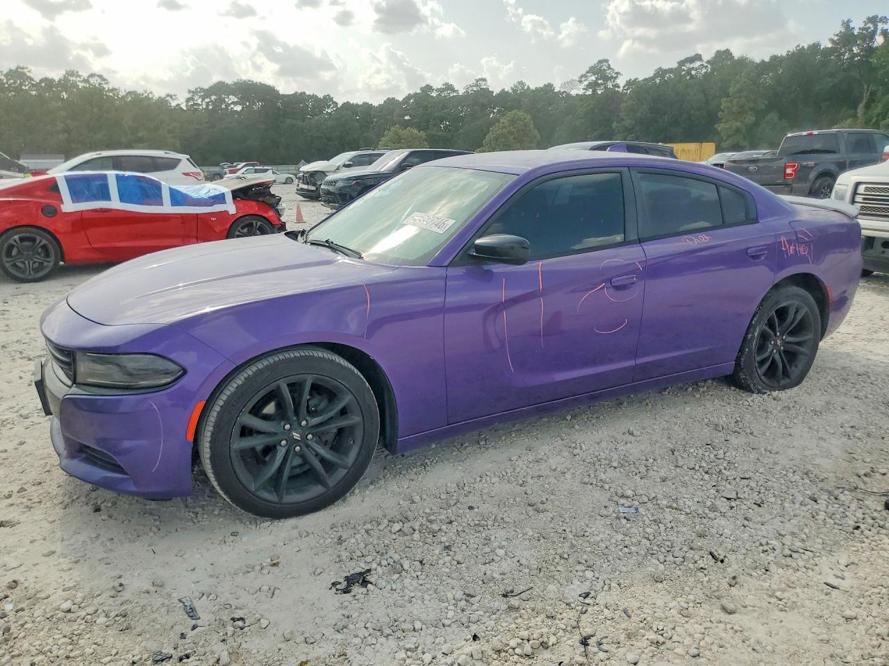 2016 DODGE CHARGER SXT RWD