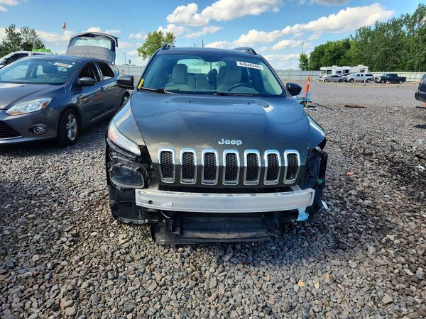 2015 JEEP CHEROKEE SPORT 4X4