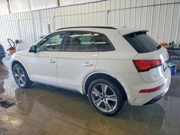 2025 AUDI Q5 S Line quattro Premium