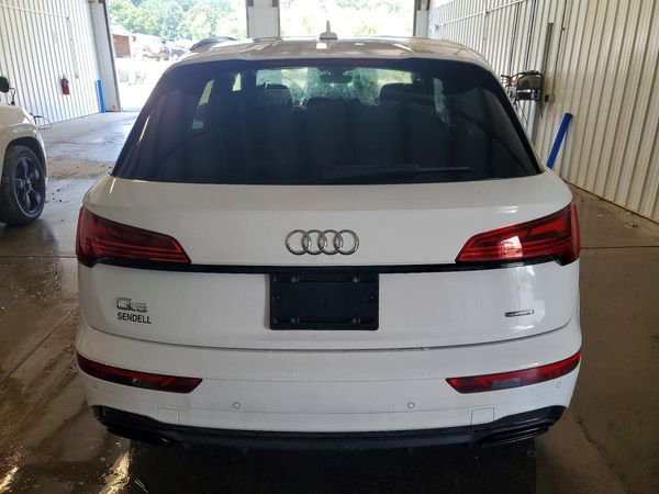 2025 AUDI Q5 S Line quattro Premium