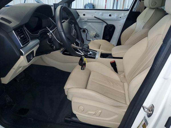 2025 AUDI Q5 S Line quattro Premium