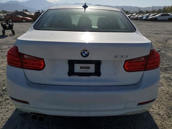 2015 BMW 328