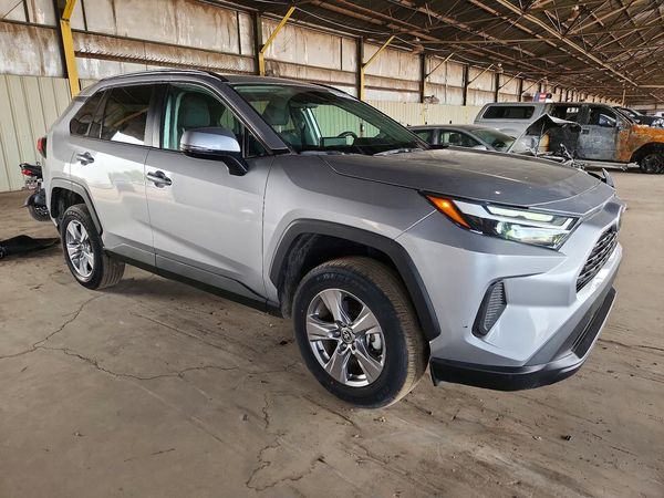 2025 TOYOTA RAV4