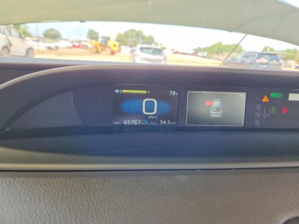 2022 TOYOTA PRIUS