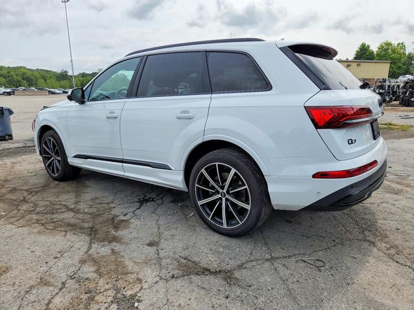 2022 AUDI Q7
