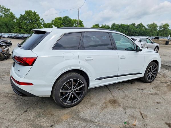 2022 AUDI Q7