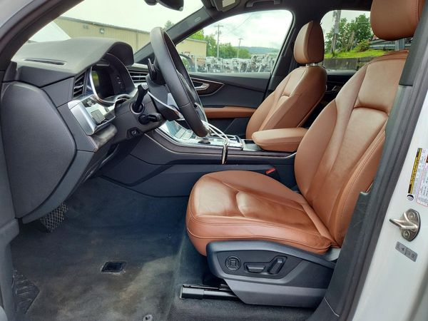 2022 AUDI Q7
