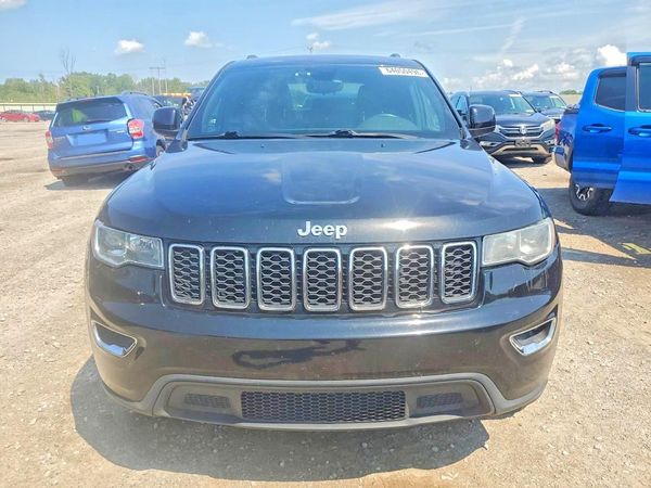 2017 JEEP GRAND CHEROKEE LAREDO 4X4