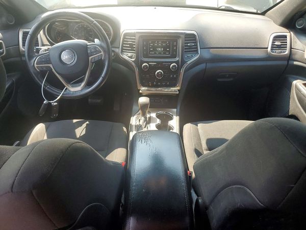 2017 JEEP GRAND CHEROKEE LAREDO 4X4