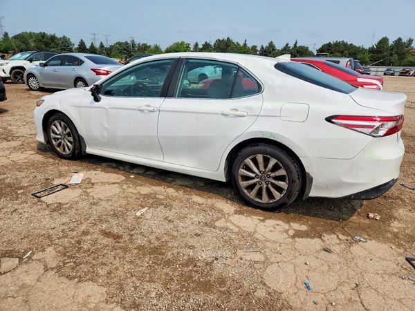 2019 TOYOTA CAMRY