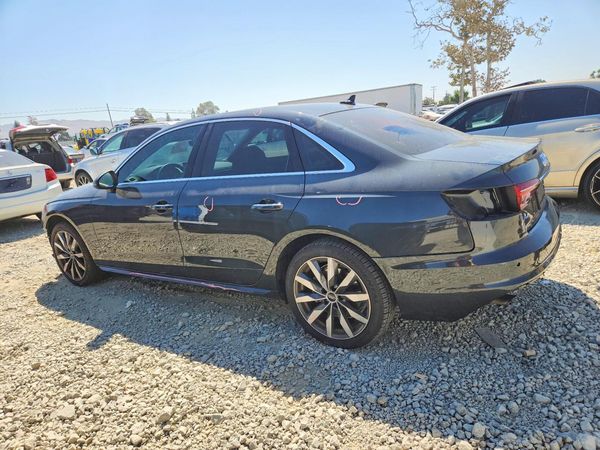2021 AUDI A4 quattro Premium
