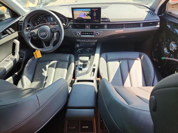 2021 AUDI A4 quattro Premium