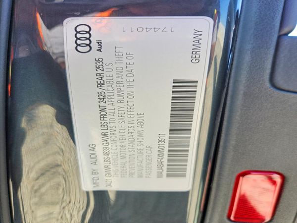 2021 AUDI A4 quattro Premium