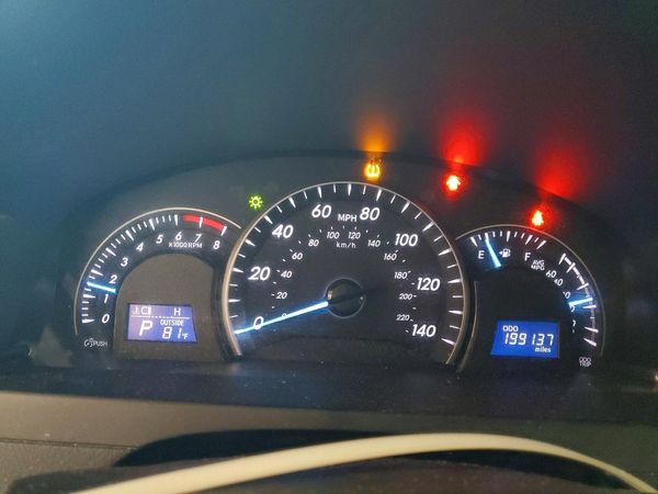 2014 TOYOTA CAMRY