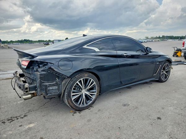 2017 INFINITI Q60