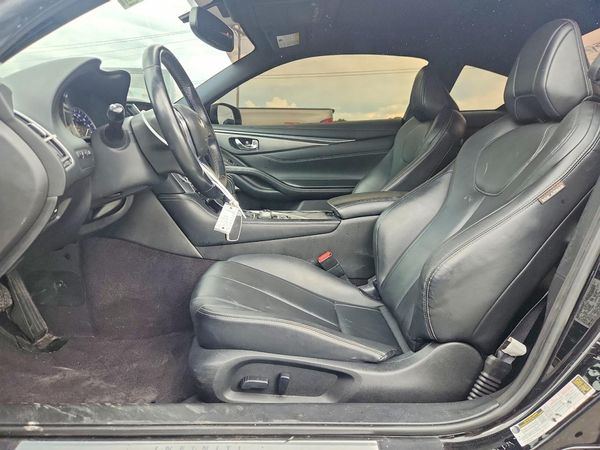 2017 INFINITI Q60