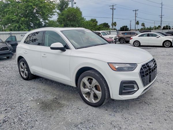 2021 AUDI Q5 quattro Premium Plus