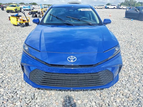 2025 TOYOTA CAMRY