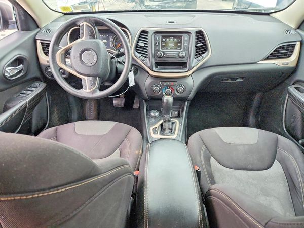 2015 JEEP CHEROKEE Sport