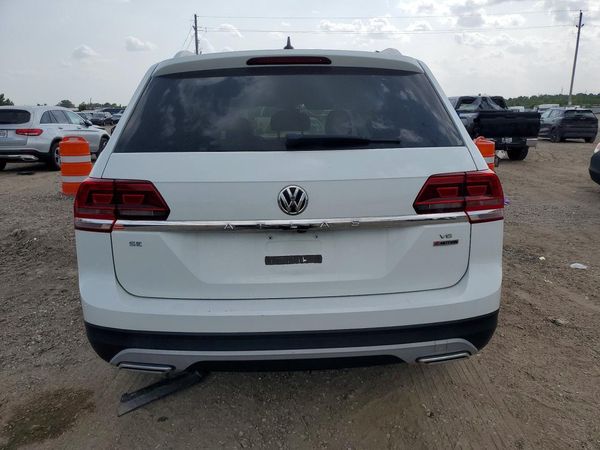 2018 VOLKSWAGEN ATLAS 4Motion SE