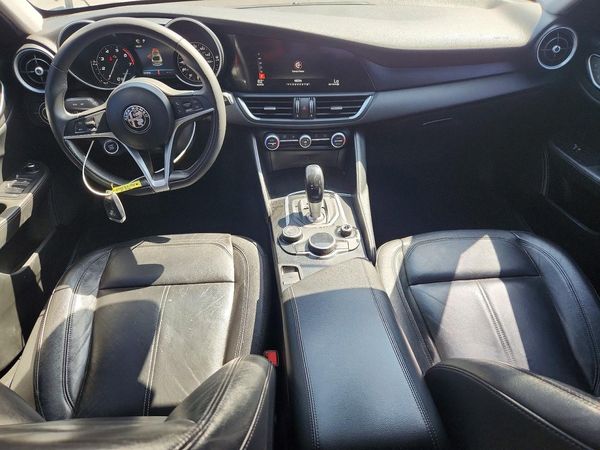 2017 ALFA ROMEO GIULIA