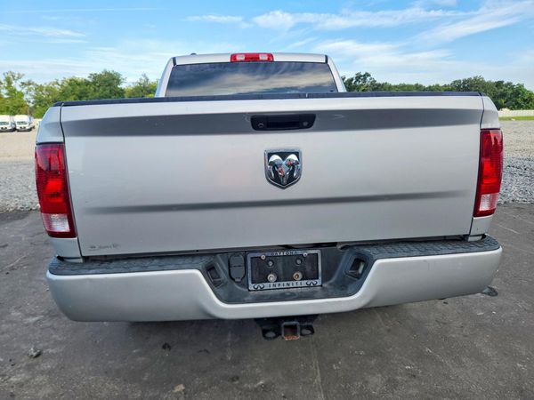 2014 RAM 1500 ST