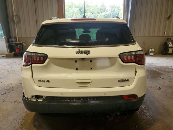 2018 JEEP COMPASS