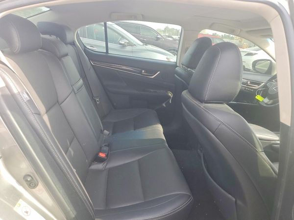 2016 LEXUS GS 200T