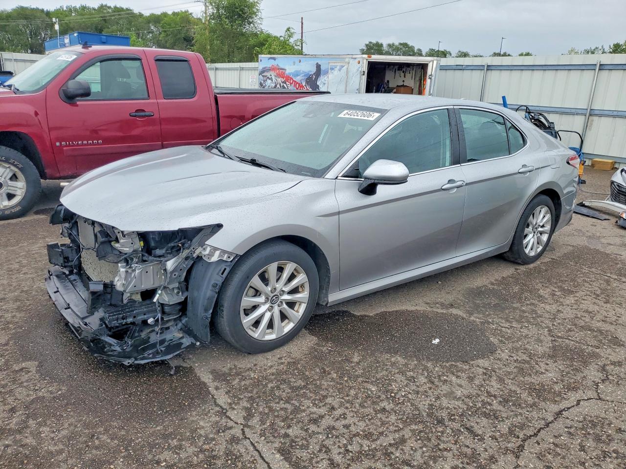 2019 TOYOTA CAMRY