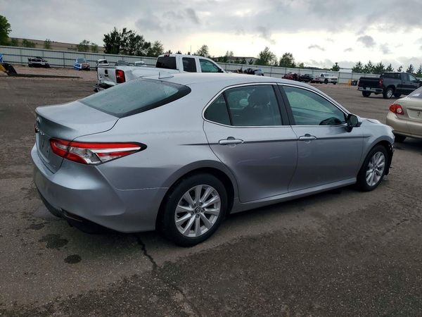 2019 TOYOTA CAMRY