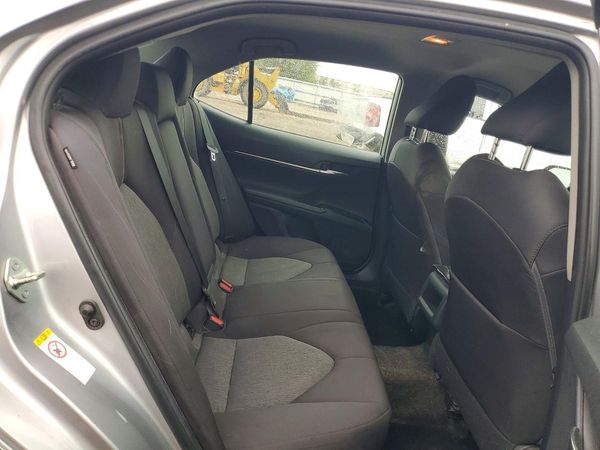 2019 TOYOTA CAMRY