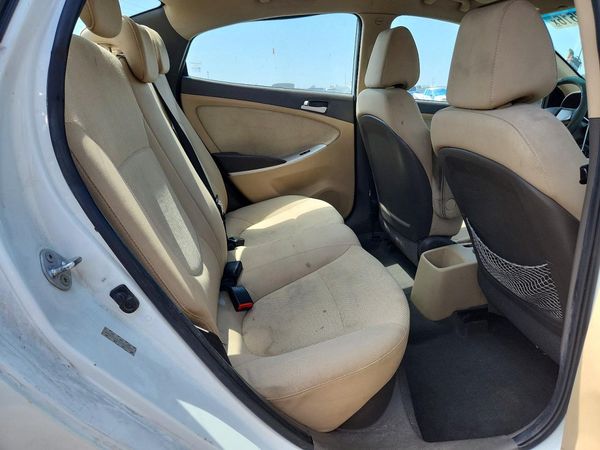 2014 HYUNDAI ACCENT 5DR GS / 4DR GLS