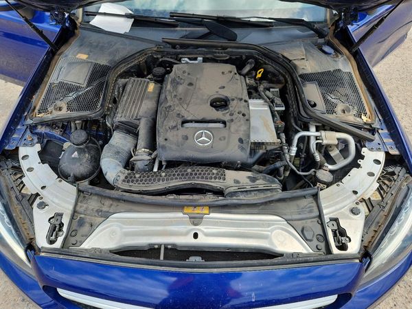 2017 MERCEDES-BENZ C C300
