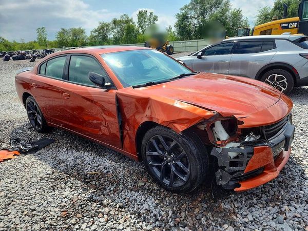 2020 DODGE CHARGER SXT