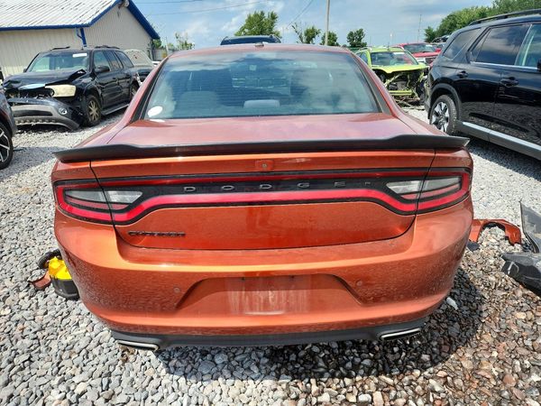 2020 DODGE CHARGER SXT