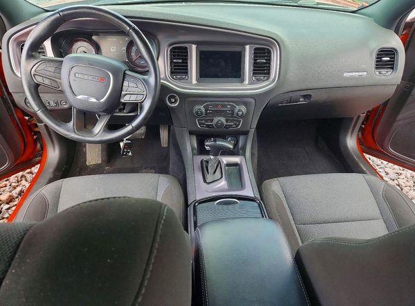 2020 DODGE CHARGER SXT