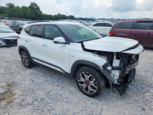2023 KIA SELTOS SX