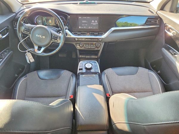 2022 KIA NIRO EV S, EX