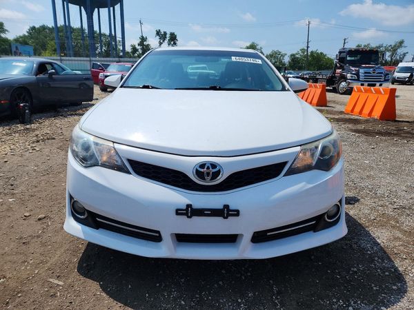 2012 TOYOTA CAMRY