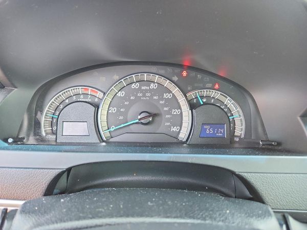 2012 TOYOTA CAMRY