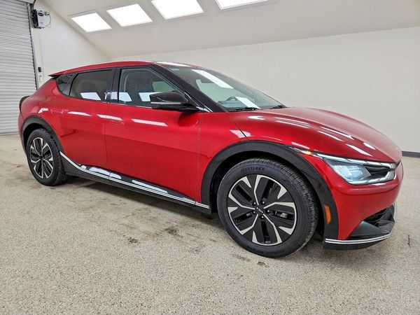 2024 KIA EV6 Light, Wind