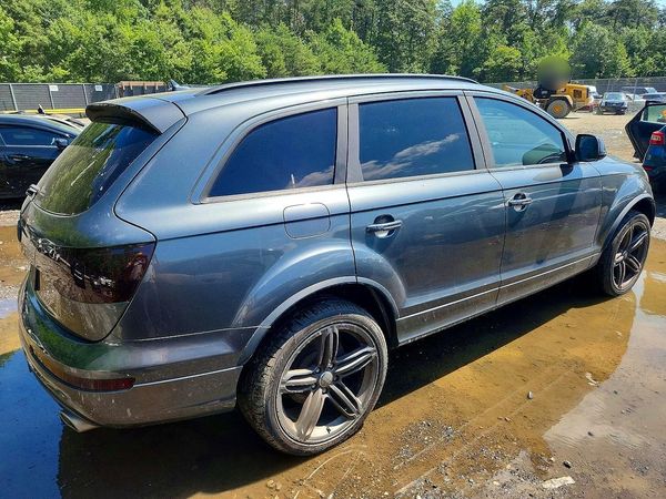2015 AUDI Q7 Prestige