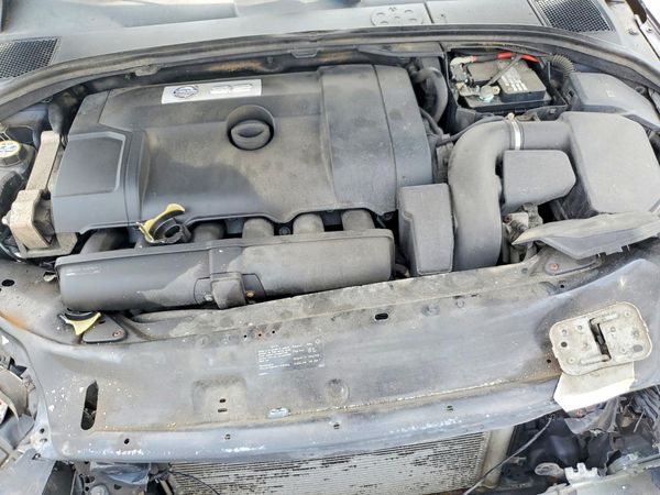 2014 VOLVO XC70