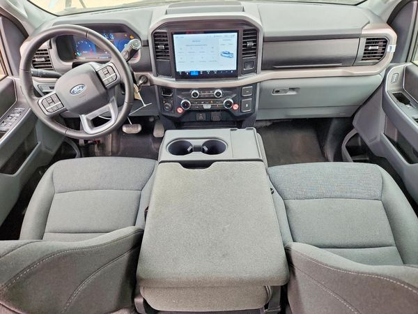 2025 FORD F150 XLT