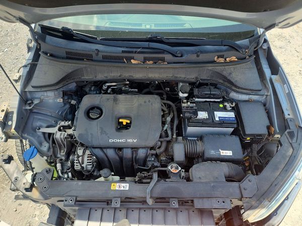 2019 HYUNDAI KONA SEL