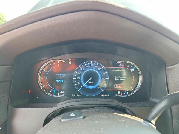 2016 CADILLAC ESCALADE