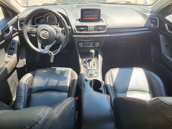 2016 MAZDA 3 SE